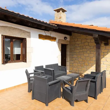Landarbide Zahar Country house Aia