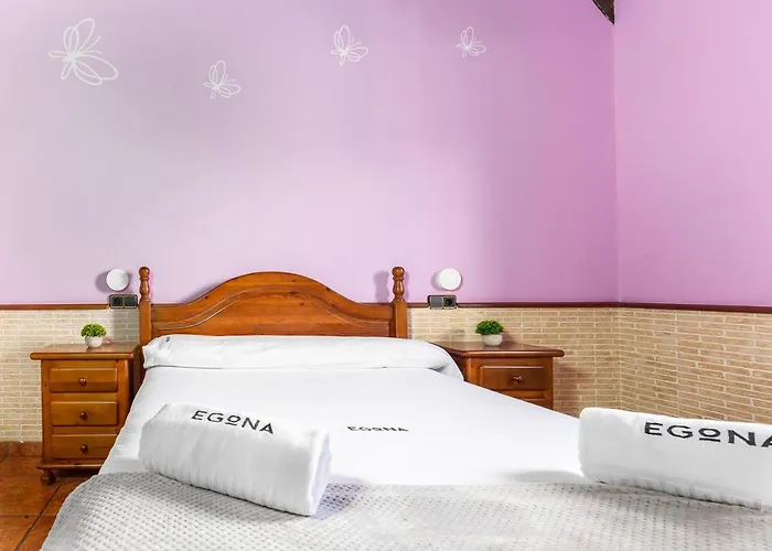 Gospodarstwo wiejskie Landarbide Zahar By Egona Aia